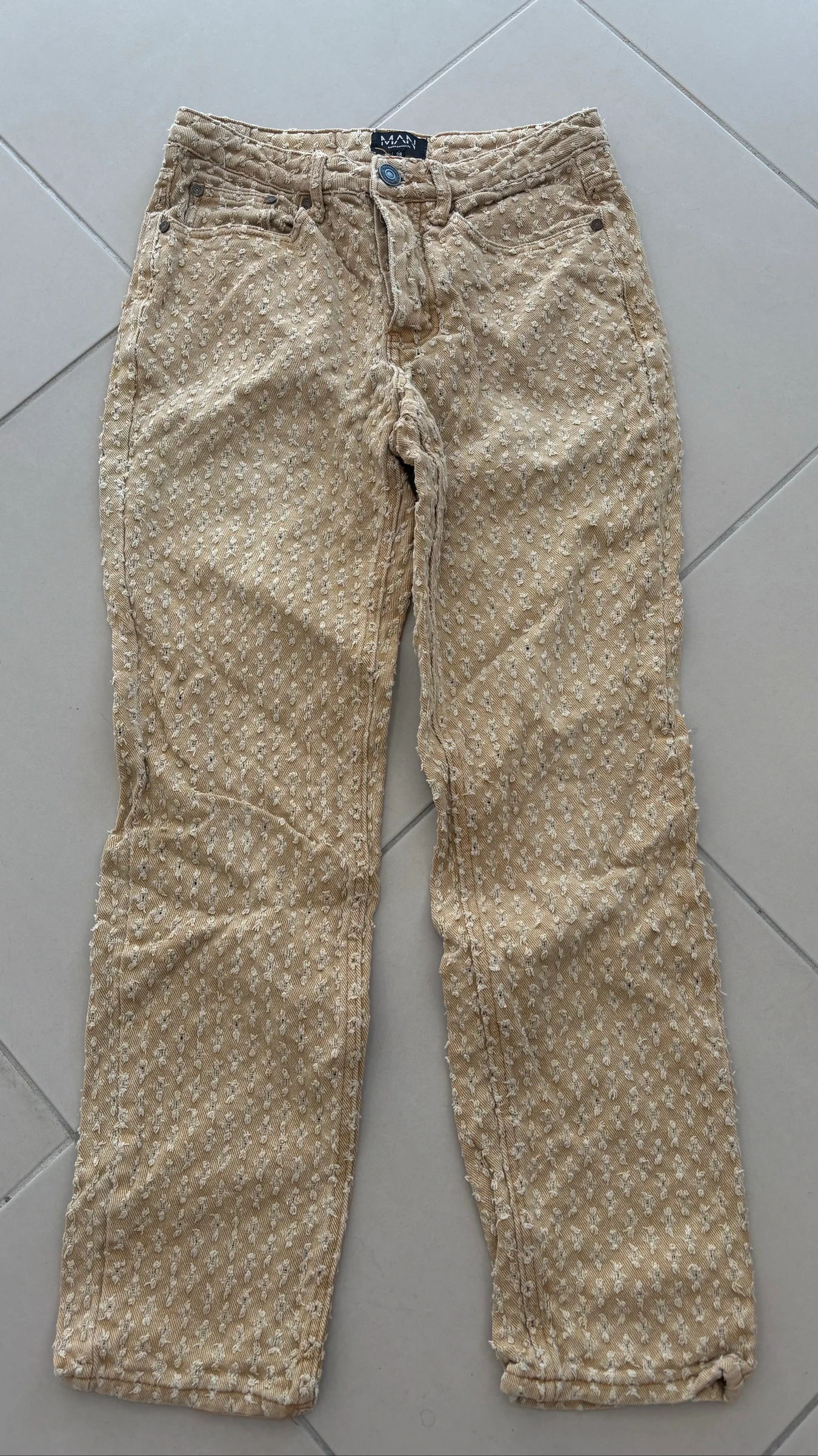 Jean petits trous 28 Homme